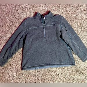 Men’s North Face Sweater